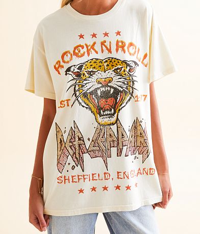 Goodie Two Sleeves Def Leppard Oversized Band T-Shirt MISC_DETAIL_1