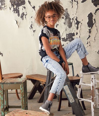 Goodie Two Sleeves Girls - Wild West Rodeo T-Shirt MISC_DETAIL_2