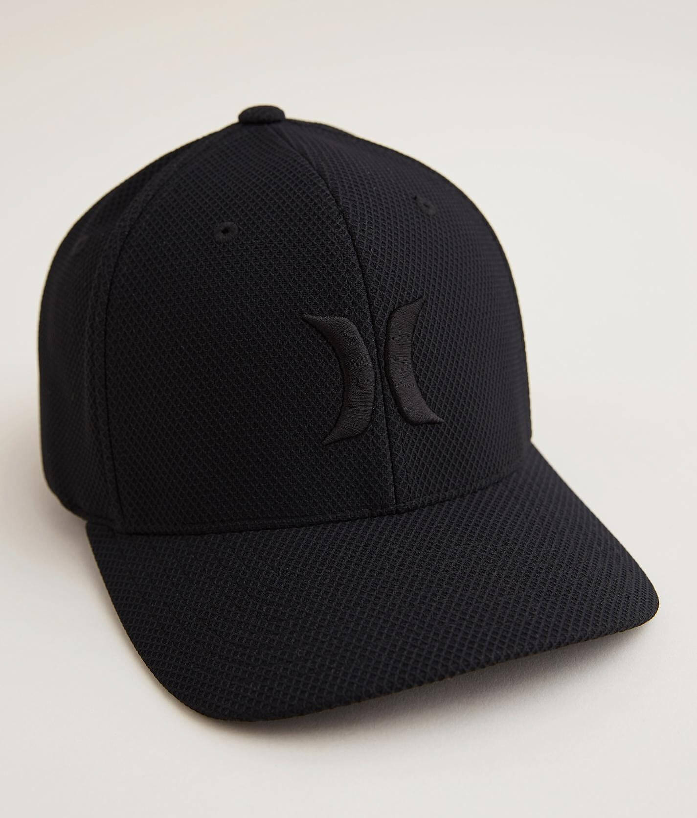 black hurley cap