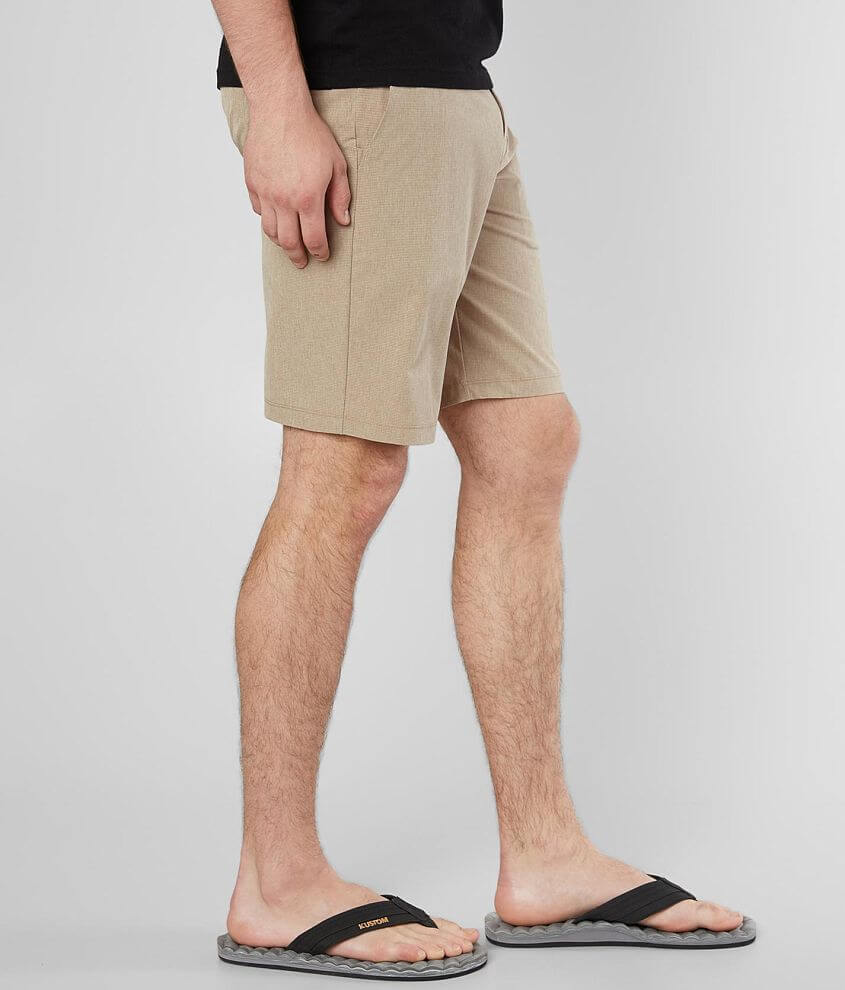 Phantom Volume Hybrid Stretch Walkshort