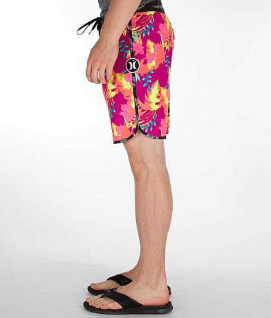 Hurley Block Party Flammo Phantom Boardshort misc detail 3 view