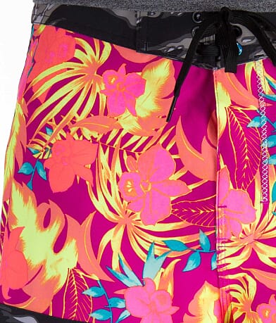 Hurley Block Party Flammo Phantom Boardshort misc detail 4 view