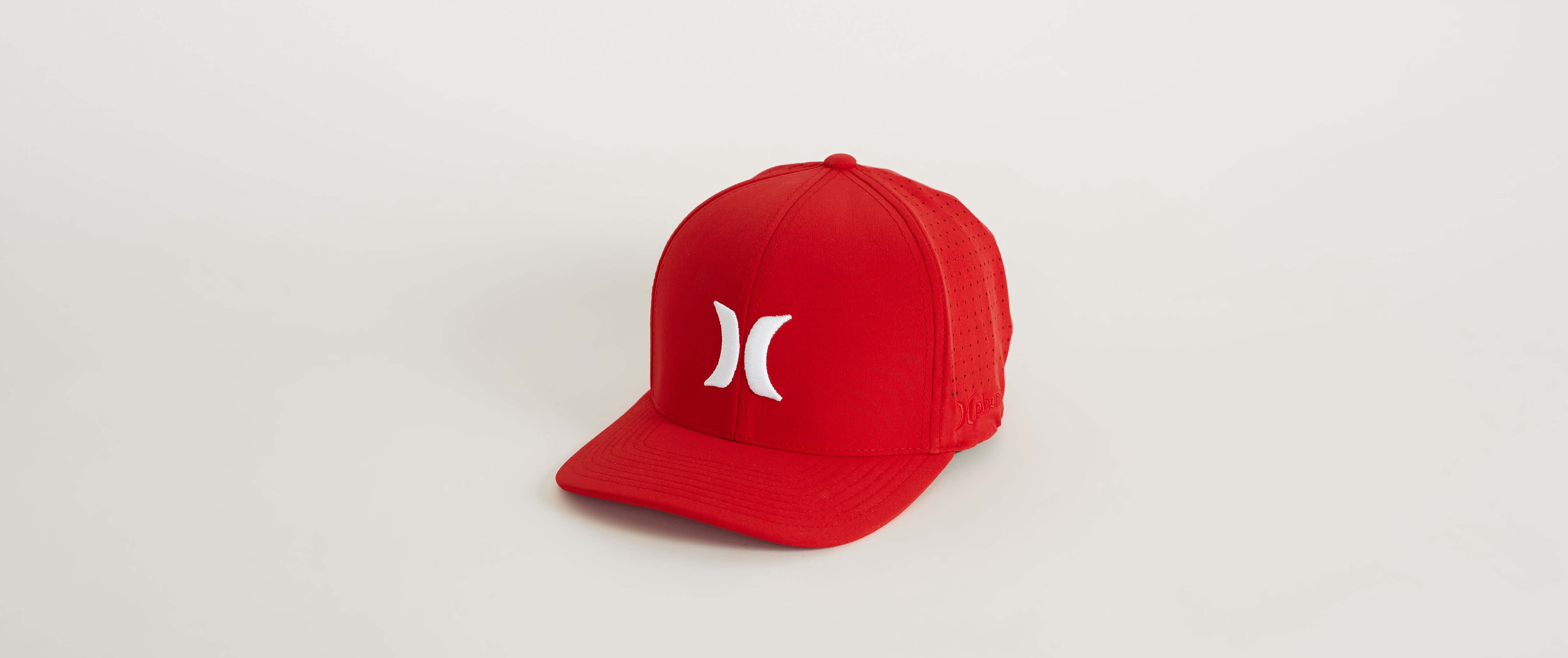 hurley red hat