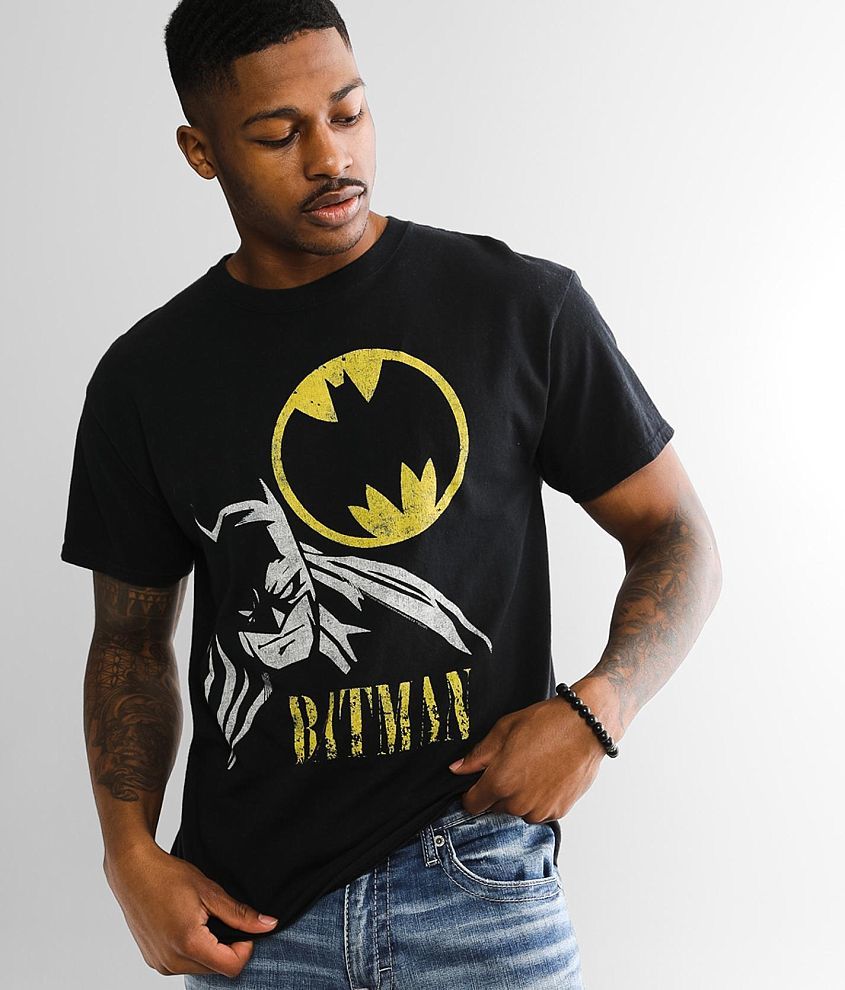 Junkfood Batman With Signal T-Shirt Men's T-Shirts in Black Buckle