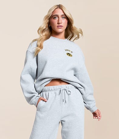 HYPE AND VICE Iowa™ Hawkeyes ® Pullover front view