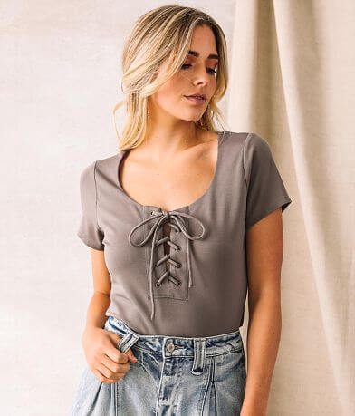 Willow & Root Scalloped Tank Top