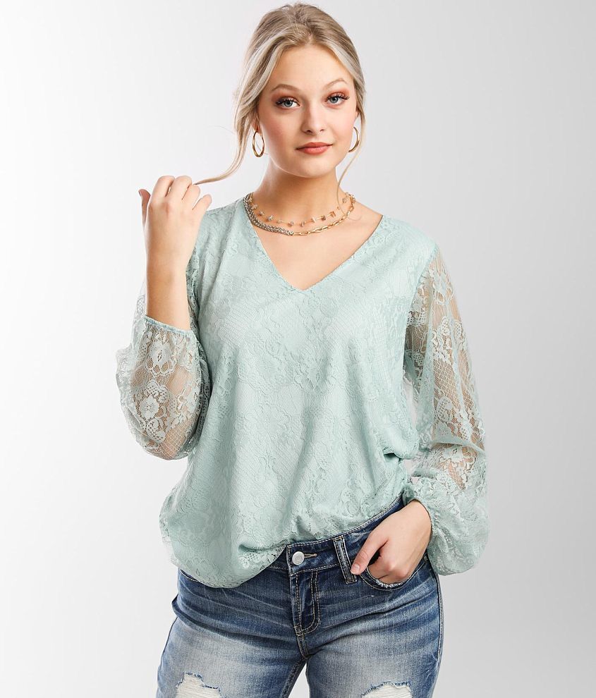 Daytrip Floral Lace Top front view