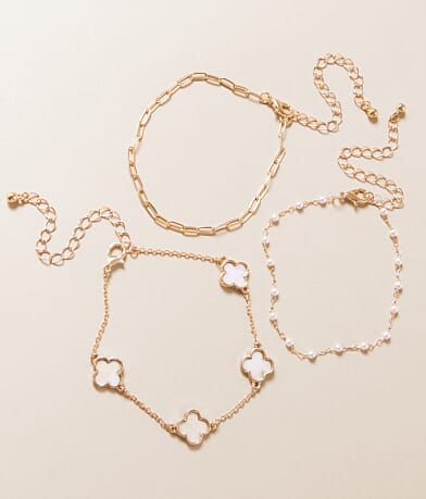 boutique by BKE 3 Pack Clover Bracelet Set front view