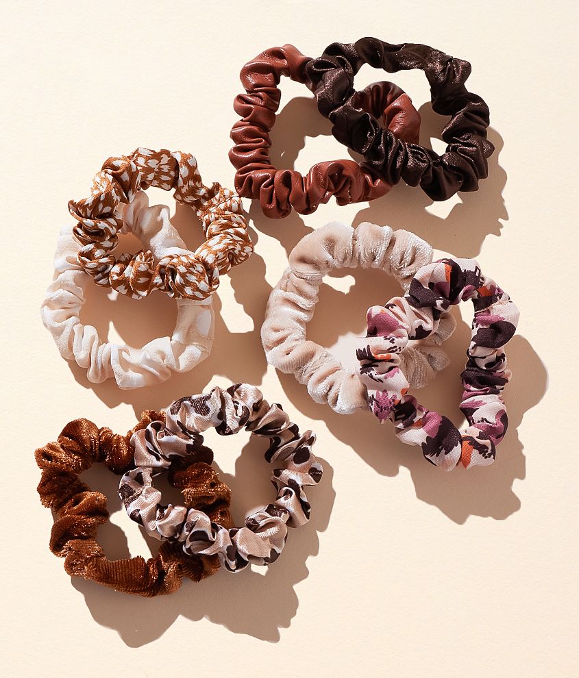 boutique by BKE 8 Pack Mixed Scrunchie Set front view