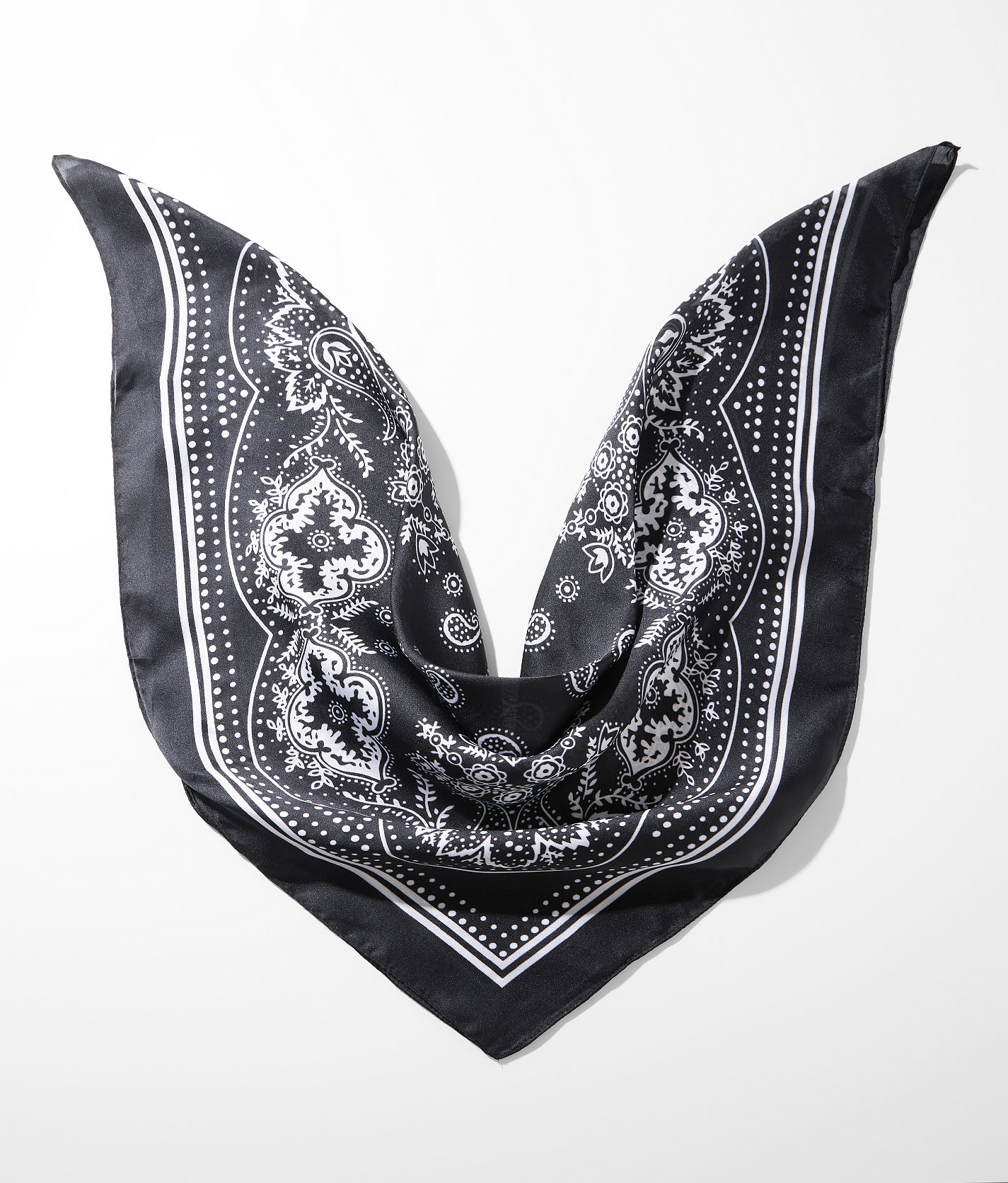 スカーフ A FERRETTI Woman Neck scarf Black 33011614 0555 Alberta Ferretti Outlet: Neck scarf woman - Black | Alberta