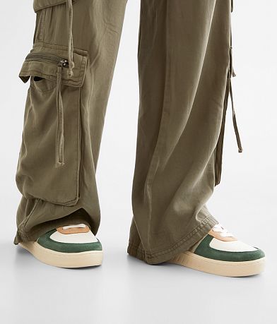 Gola&#174; Grandslam Quadrant Metallic Sneaker MISC_DETAIL_5