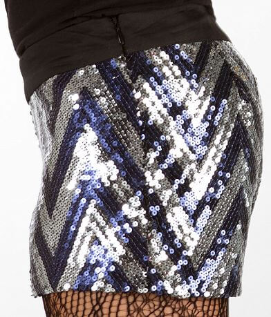 Jessica Simpson Turin Shorts left detail view