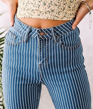 Judy Blue&#174; Ultra High Rise Super Flare Jean MISC_DETAIL_1