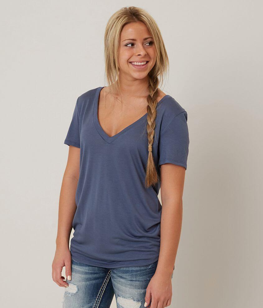 BKE core V-Neck Top front view