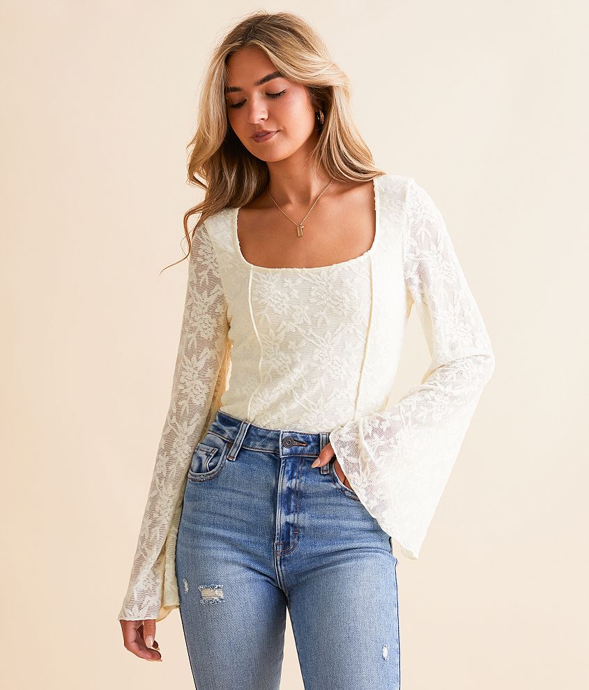 Willow &#38; Root Floral Lace Top front view