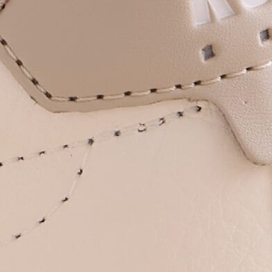 Snow Wht Lght Gry Peyote