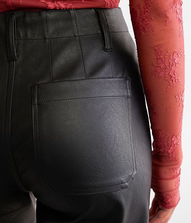 KanCan High Rise Cropped Wide Leg Pleather Pant BACK_POCKET