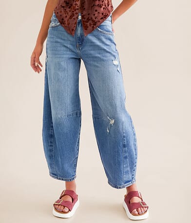 KanCan Signature High Rise Horseshoe Stretch Jean front view