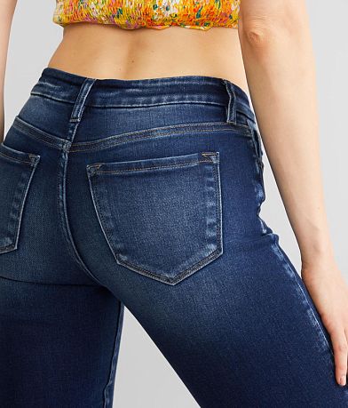 KanCan Signature Mid-Rise Bermuda Stretch Short back pocket view