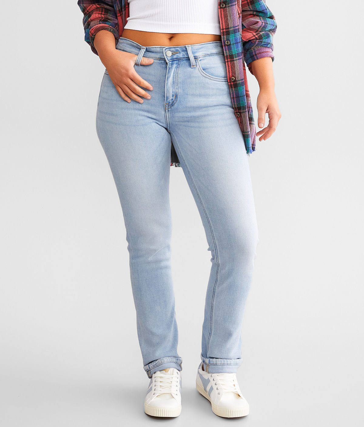 KanCan Signature Kurvy Mid-Rise Straight Stretch Jean — Hannah by Buckle