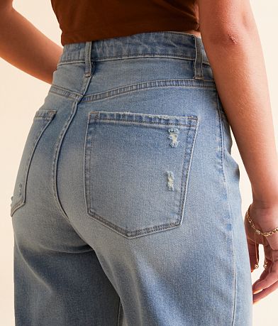 KanCan Signature 90&apos;s Straight Stretch Cuffed Jean back pocket view