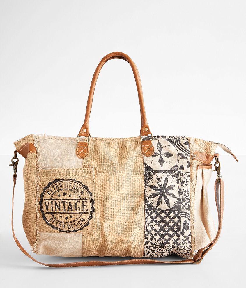 Myra weekender online