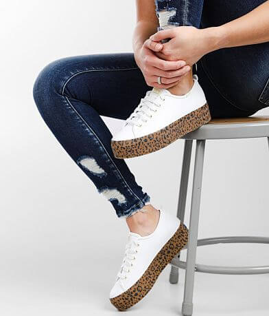 Keds&#174; Wonder Woman Triple Up Leather Sneaker MISC_DETAIL_4