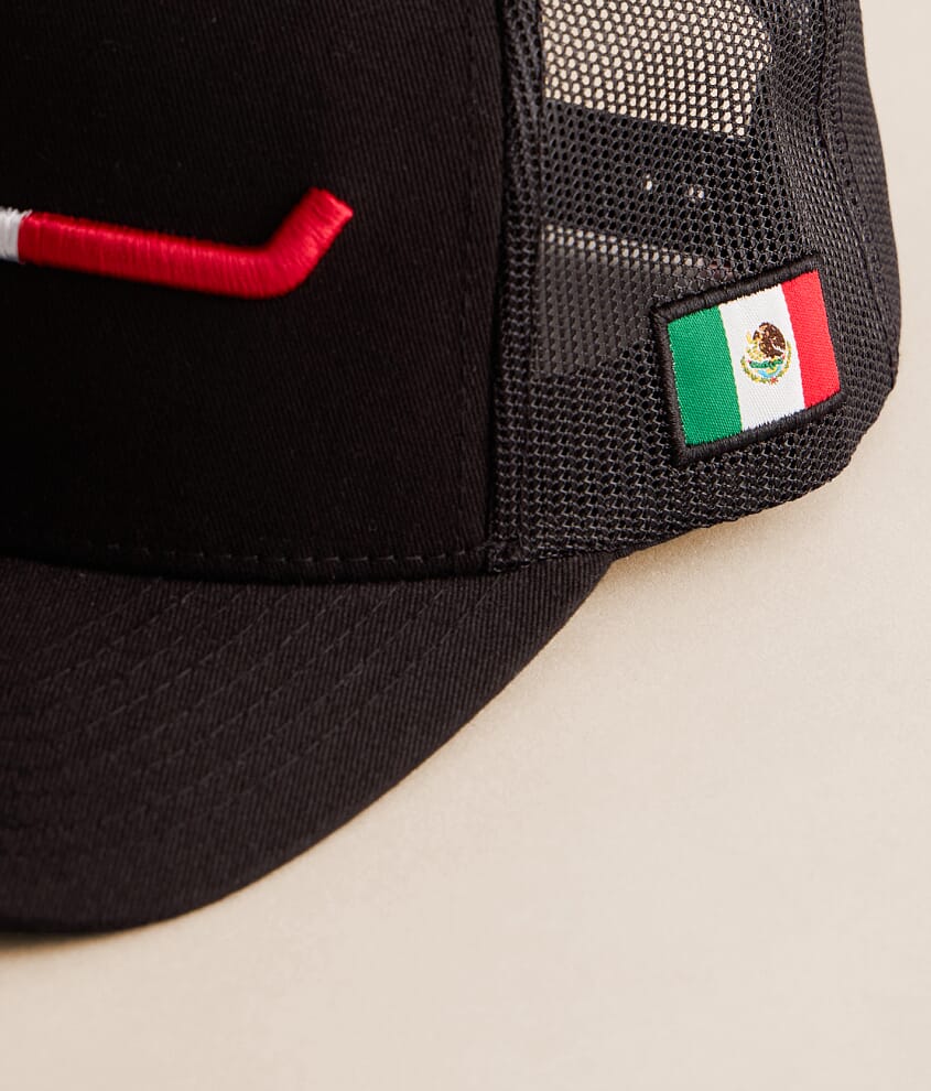 Semana Trucker Hat