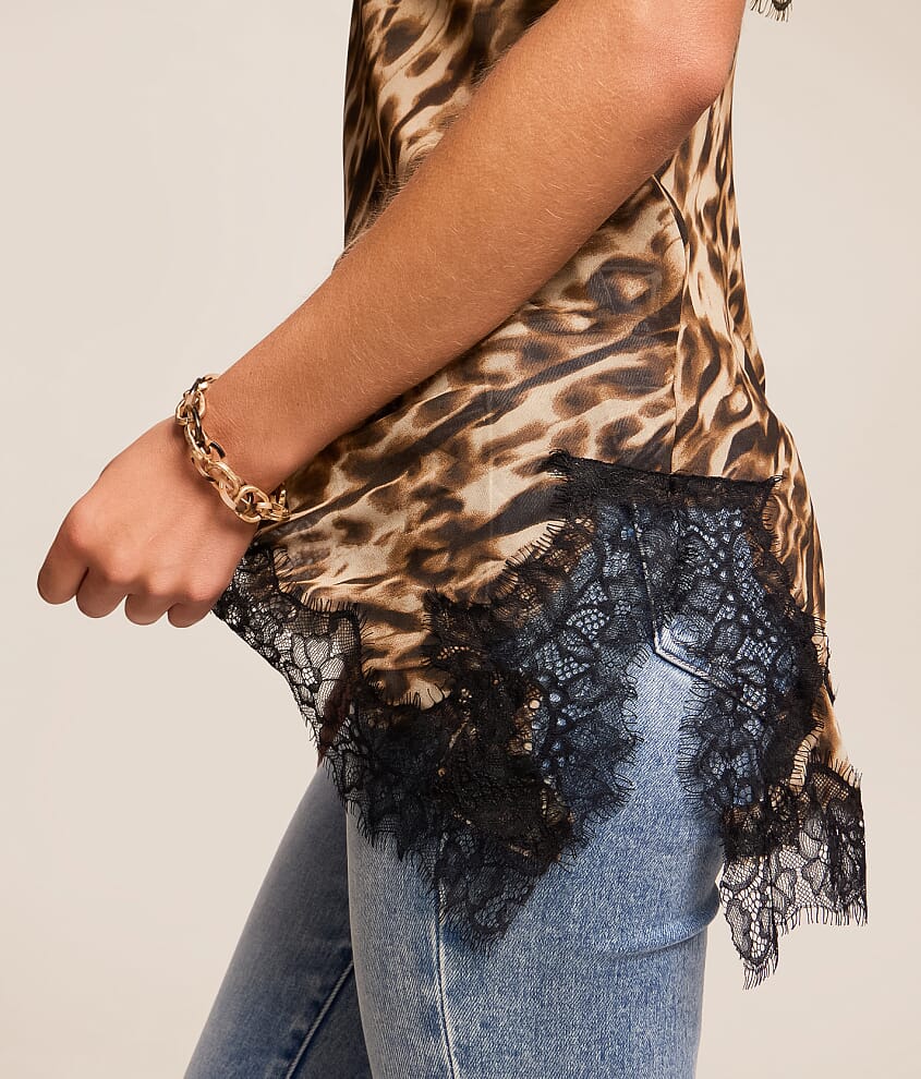 Asymmetrical Eyelash Lace Trim Tank Top