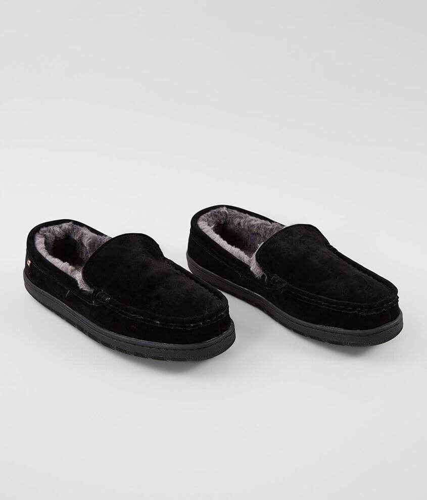 Lamo&#174; Harrison Suede Moccasin Slipper front view