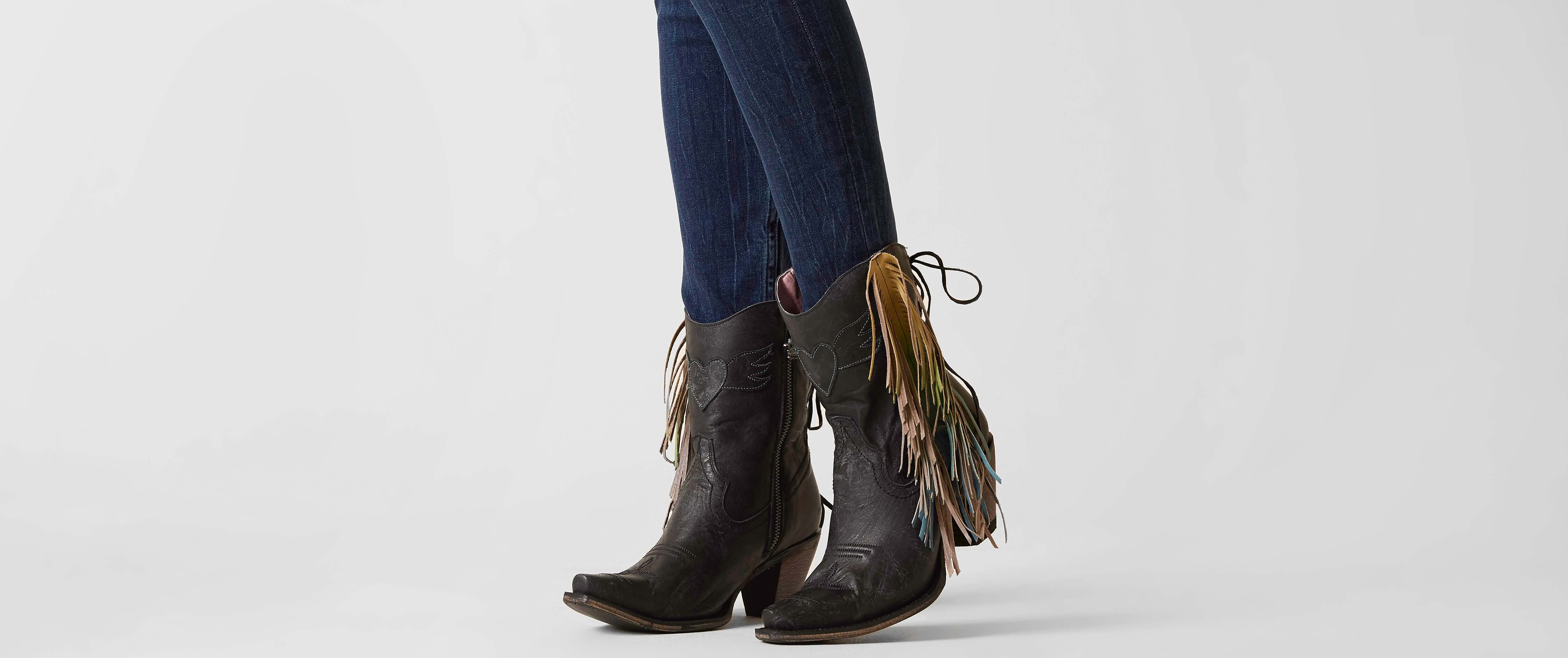 junk gypsy spirit animal boots        
        <figure class=