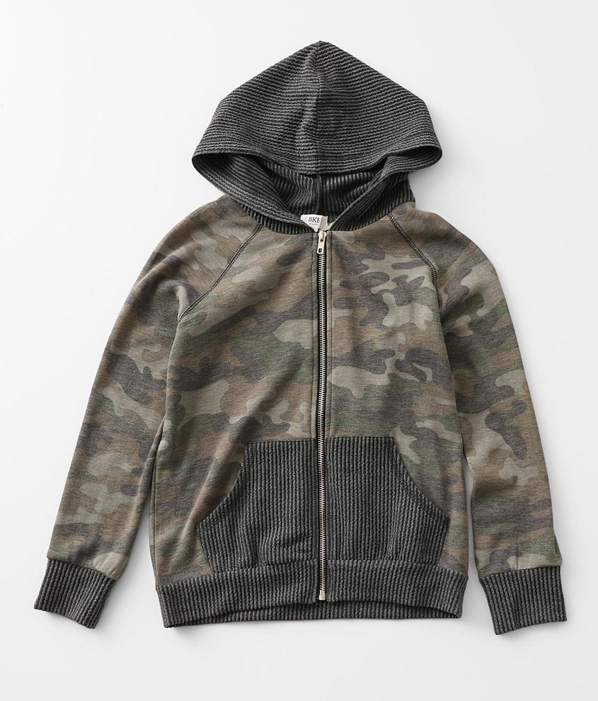 Camo sweatshirt girls deals