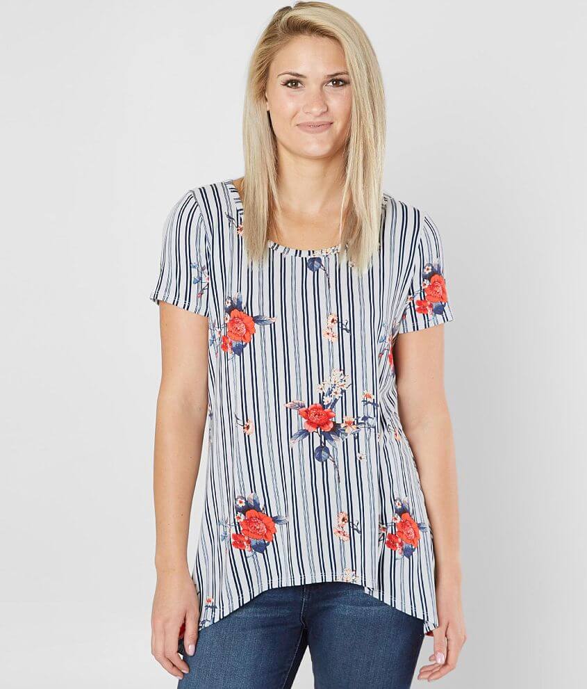 Daytrip Floral Twist Back Top front view