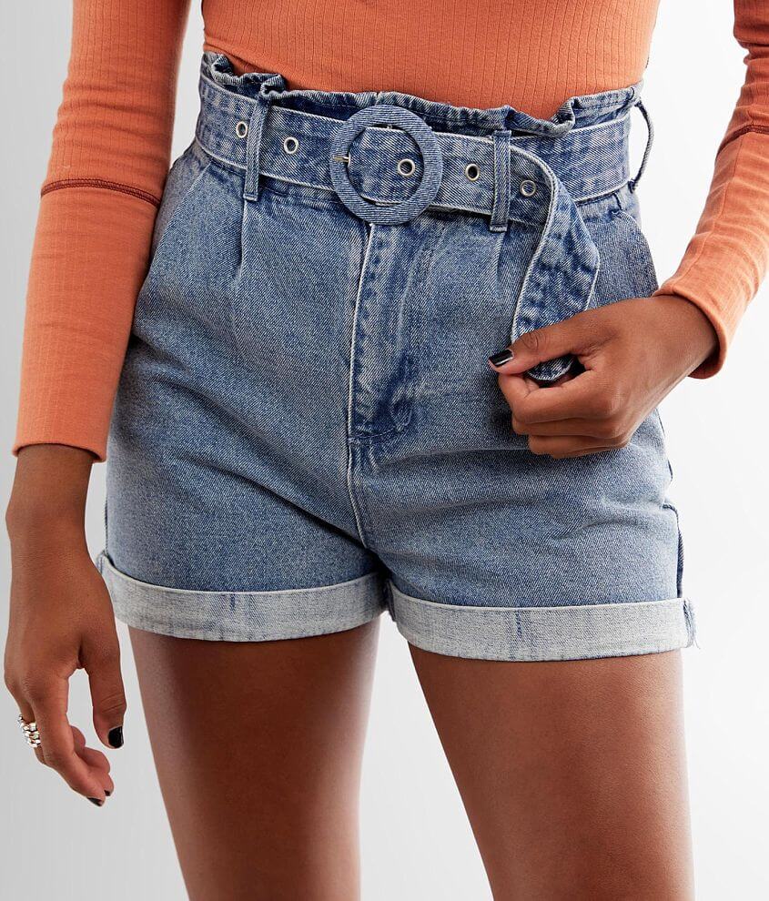 Paperbag shorts with belt