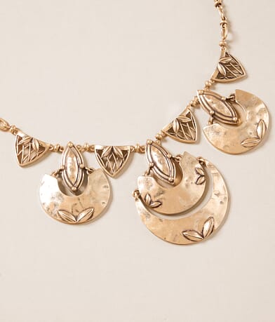 Lainey Wilson Lattice Leaf Necklace front view