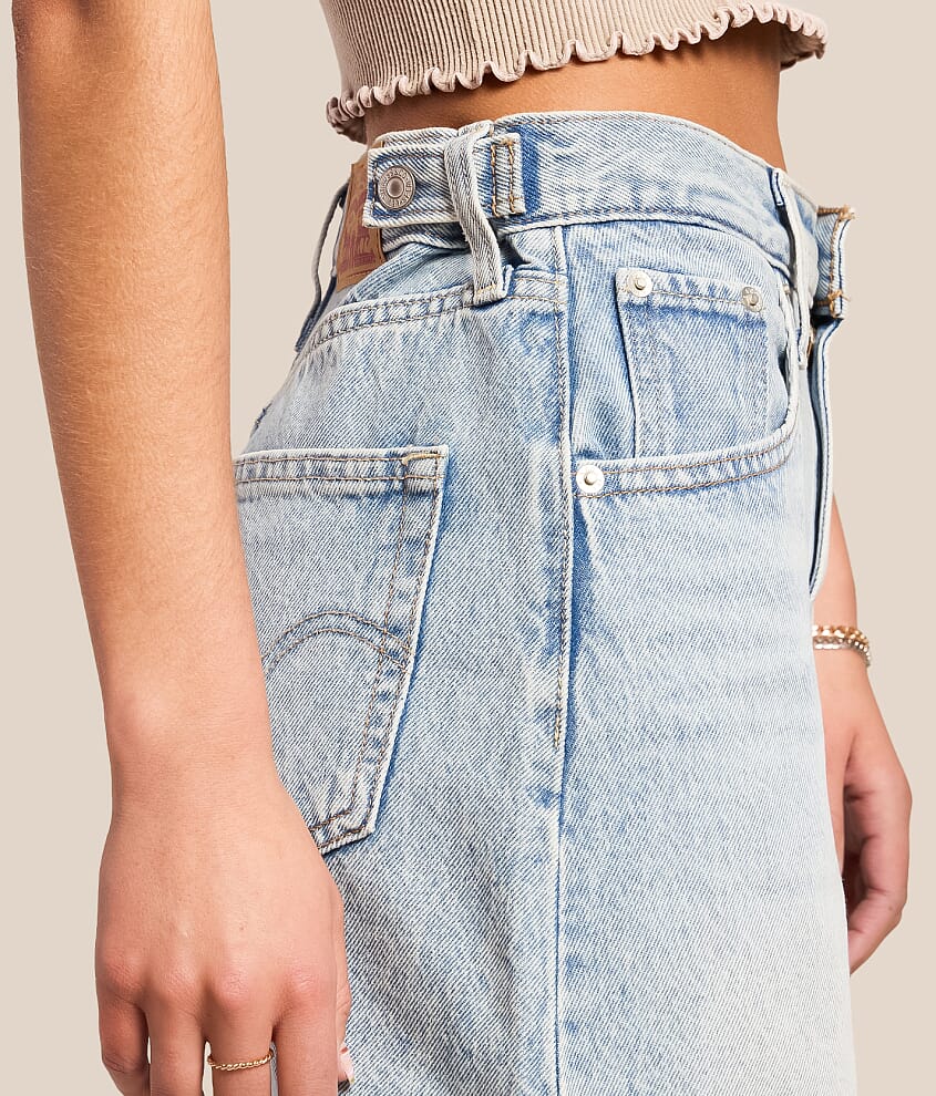 Cinch Mid-Thigh Shorts