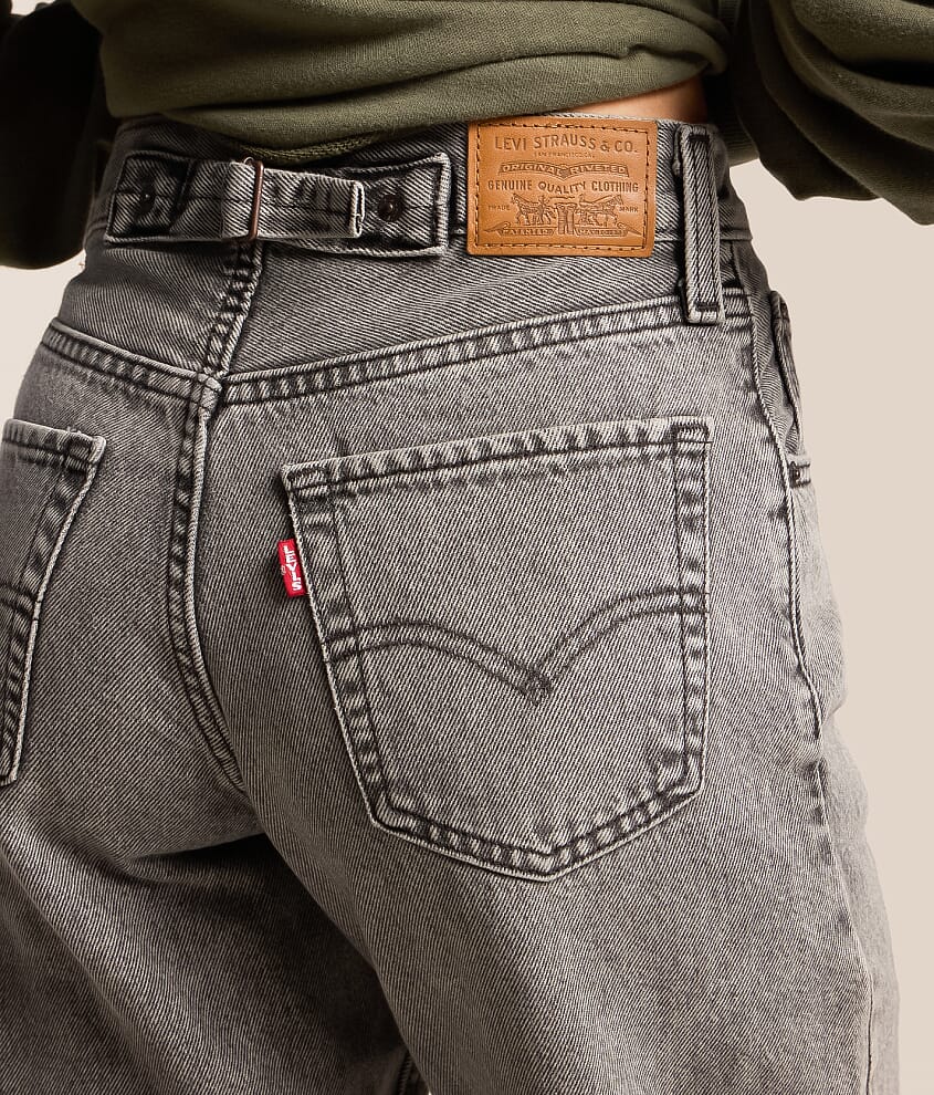 Premium Loose Taper Jean thumbnail 5