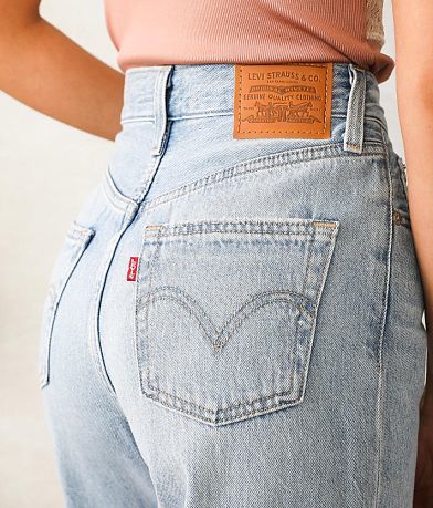 Levi&apos;s&#174; Premium High Loose Taper Jean BACK_POCKET
