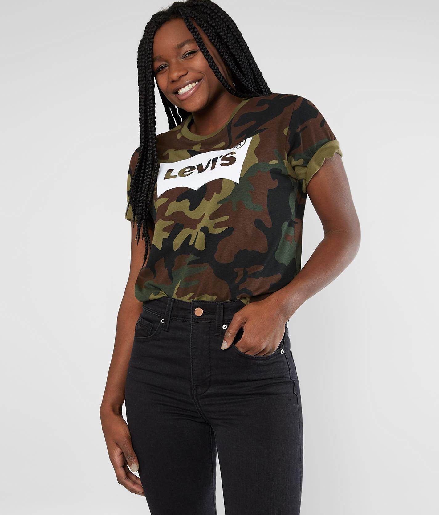 levi's camouflage t shirt