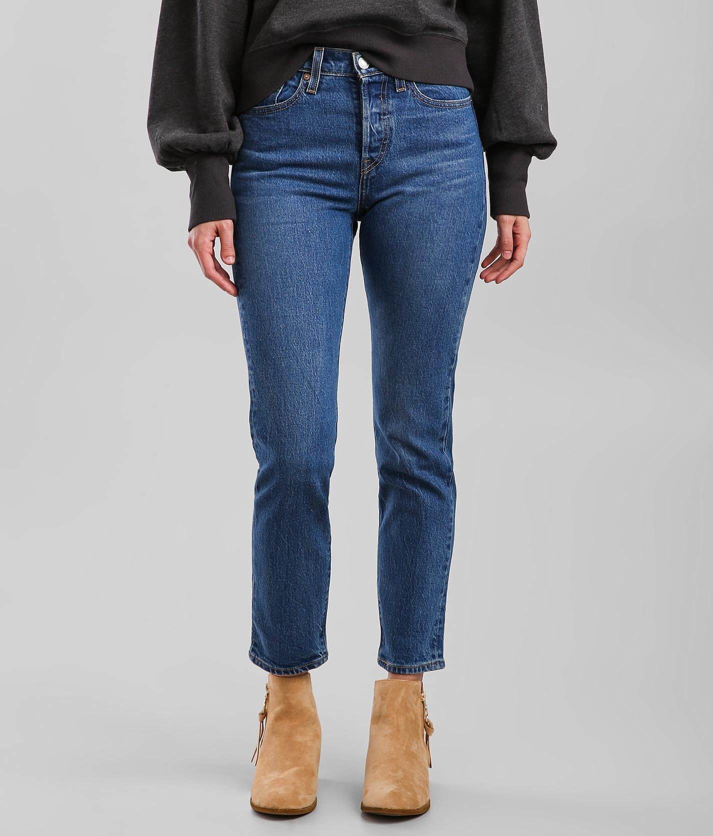 levi's women's wedgie jeans