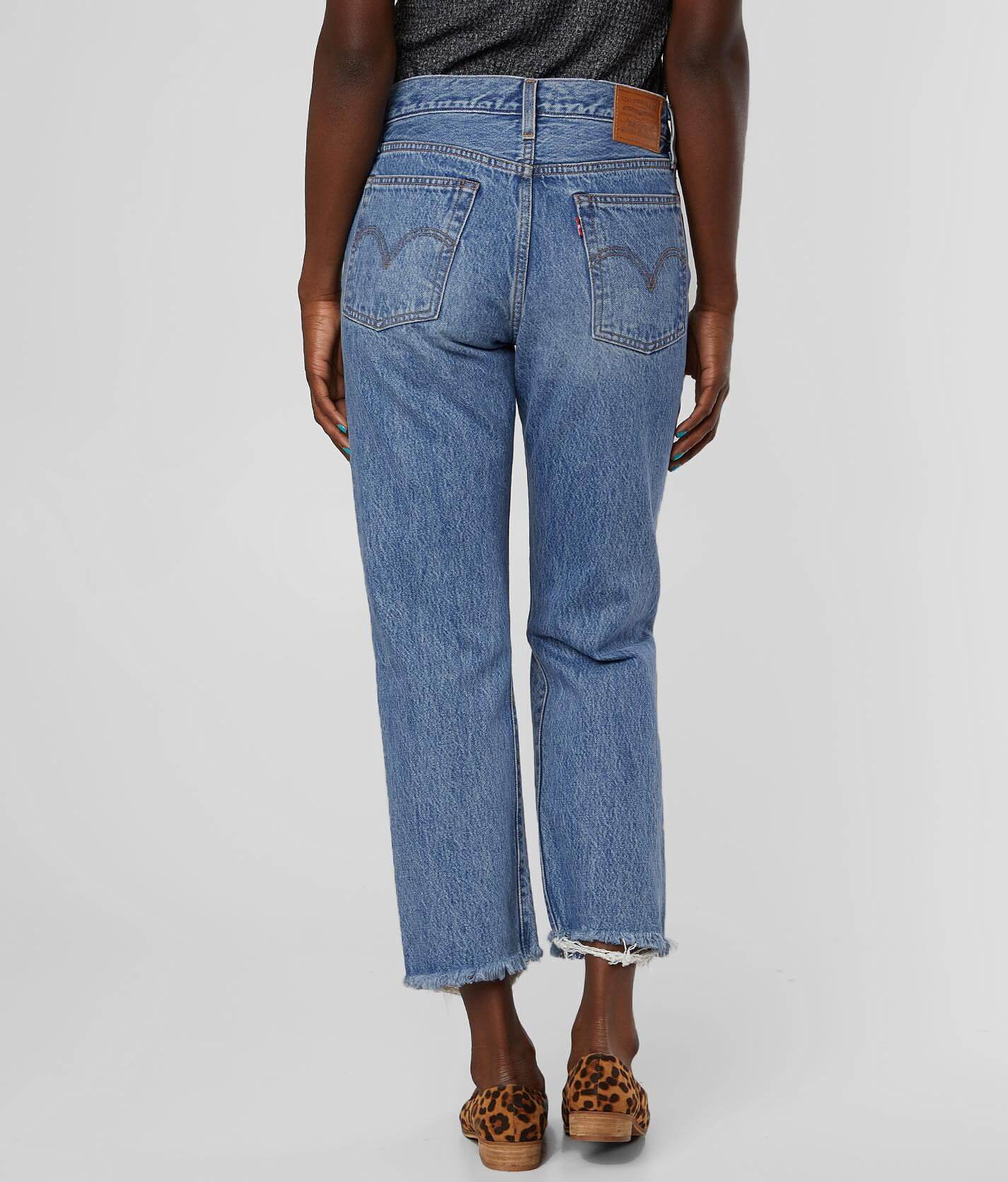 levi's wedgie uncovered truth