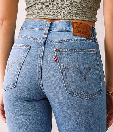 Levi&apos;s&#174; Wedgie Straight Jean BACK_POCKET