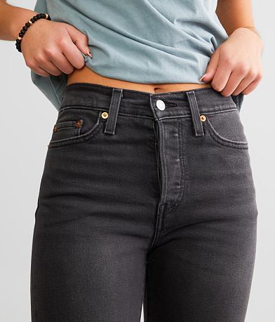 Levi&apos;s&#174; Wedgie Straight Stretch Jean misc detail 1 view