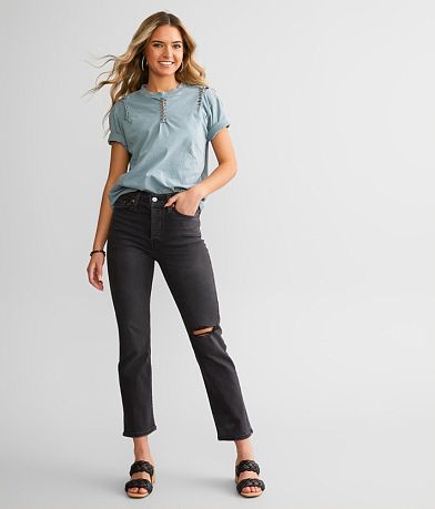 Levi&apos;s&#174; Wedgie Straight Stretch Jean misc detail 2 view