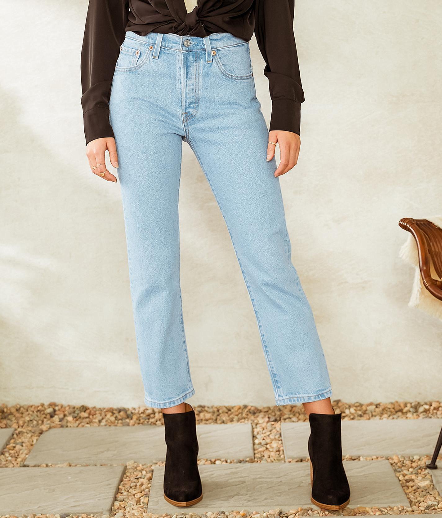 womens levi cropped jeans