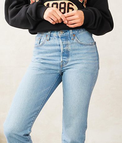 Levi&apos;s&#174; 501&#174; Cropped Jean misc detail 1 view