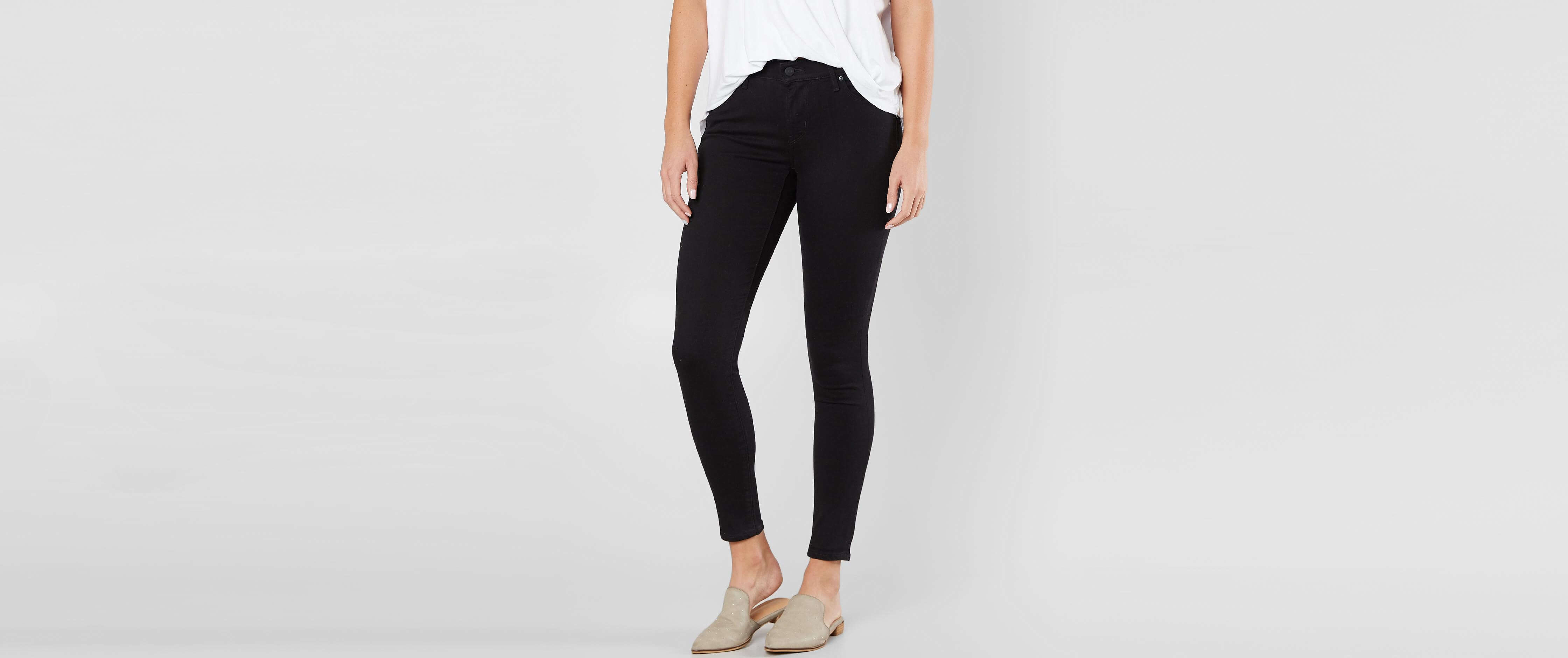 levi's curvy skinny jeans