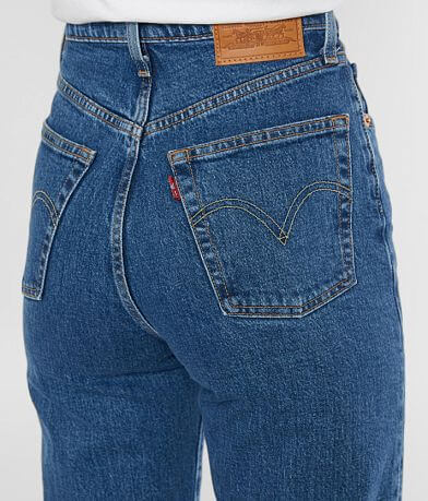 Levi&apos;s&#174; Premium Ribcage Straight Jean BACK_POCKET