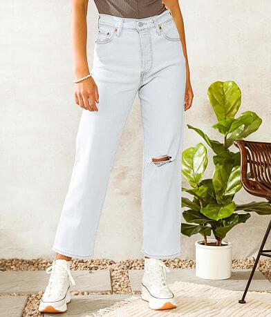 Levi's® Ribcage Straight Ankle Jean front view