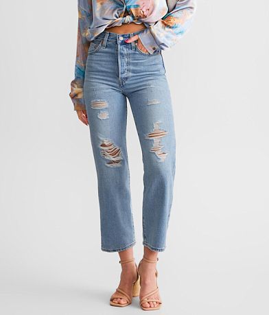 Levi's® Ribcage Straight Ankle Jean front view